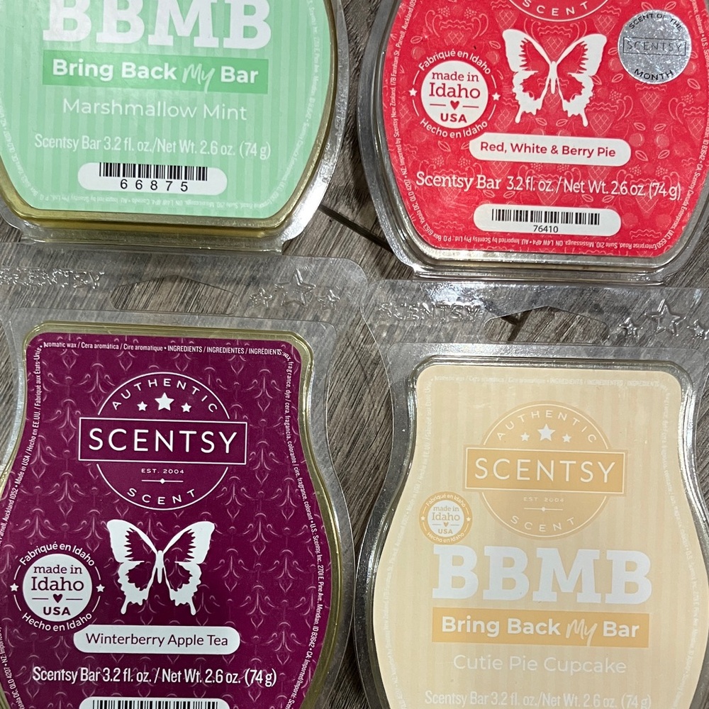 Bundle of 19 Scentsy Wax Melt Bars, Unopened - Picture 4 of 11